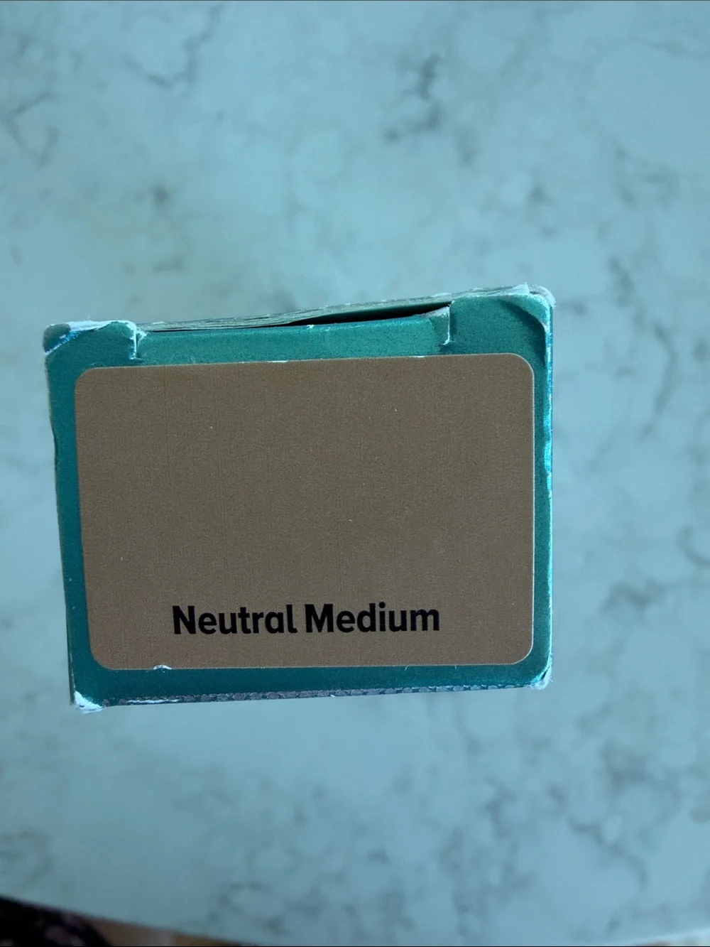 it cosmetics CC+ Natural Matte Color-Correcting Cream — neutral medium shade